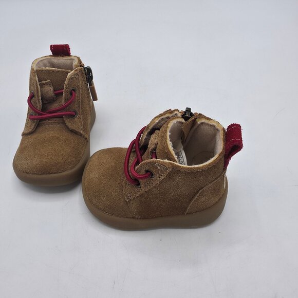 UGG Baby Kristjan Chukka Boot, Chestnut, 0/1 Infant US - Picture 4 of 5